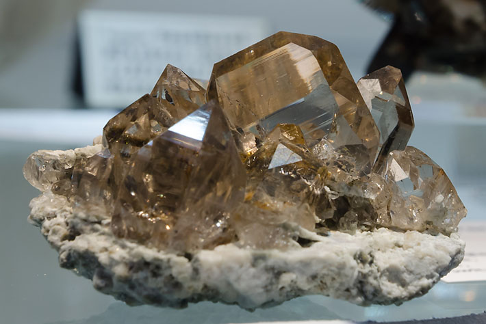 Closed gwindel of smoky quartz from Goms, Switzerland